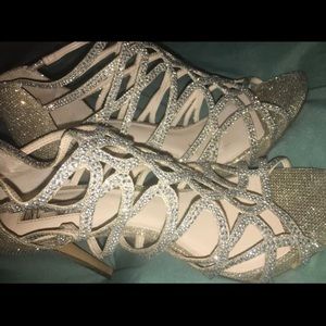 Sliver diamond  heels